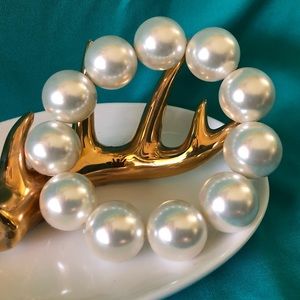 Pearl Bracelet